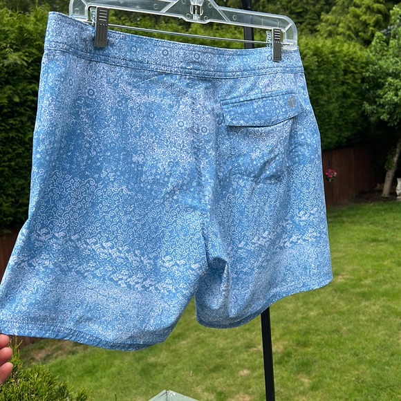 Hang Ten Shorts Hang Ten Board Shorts 8 Blue Floral Tie Front Back